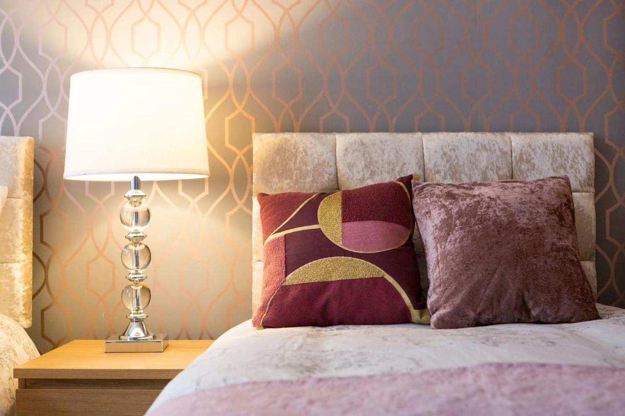 Stunning 2-Bed Apartment In Central EDI Buitenkant foto